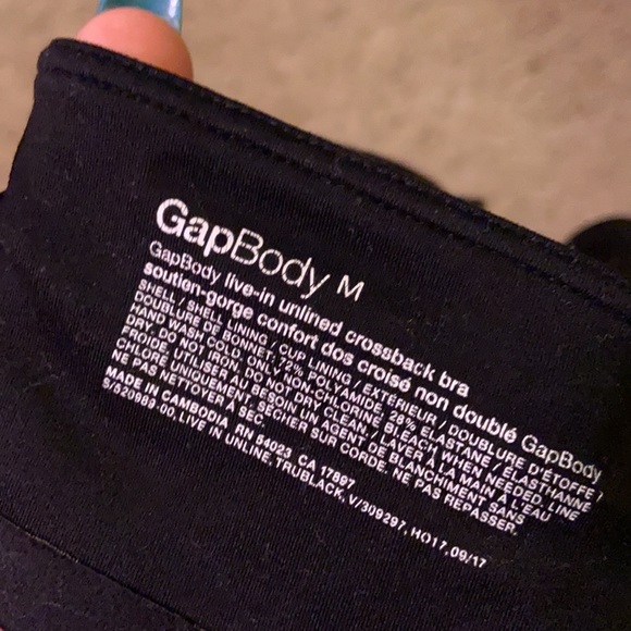 gap body live in unlined crossback bra - Picture 3 of 3